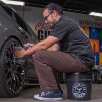 Chemical Guys 4,25-Gallonen-Wascheimer Smoking Black mit Logo