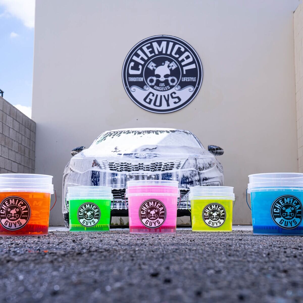 Chemical Guys 4,25-Gallonen-Wascheimer Ultra Clear mit Logo