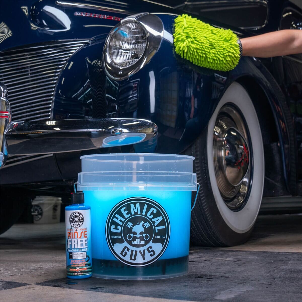 Chemical Guys 4,25-Gallonen-Wascheimer Ultra Clear mit Logo