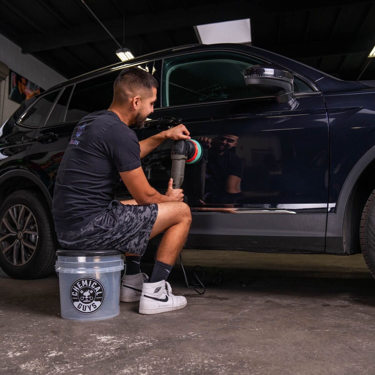 Chemical Guys 4,25-Gallonen-Wascheimer Ultra Clear mit Logo