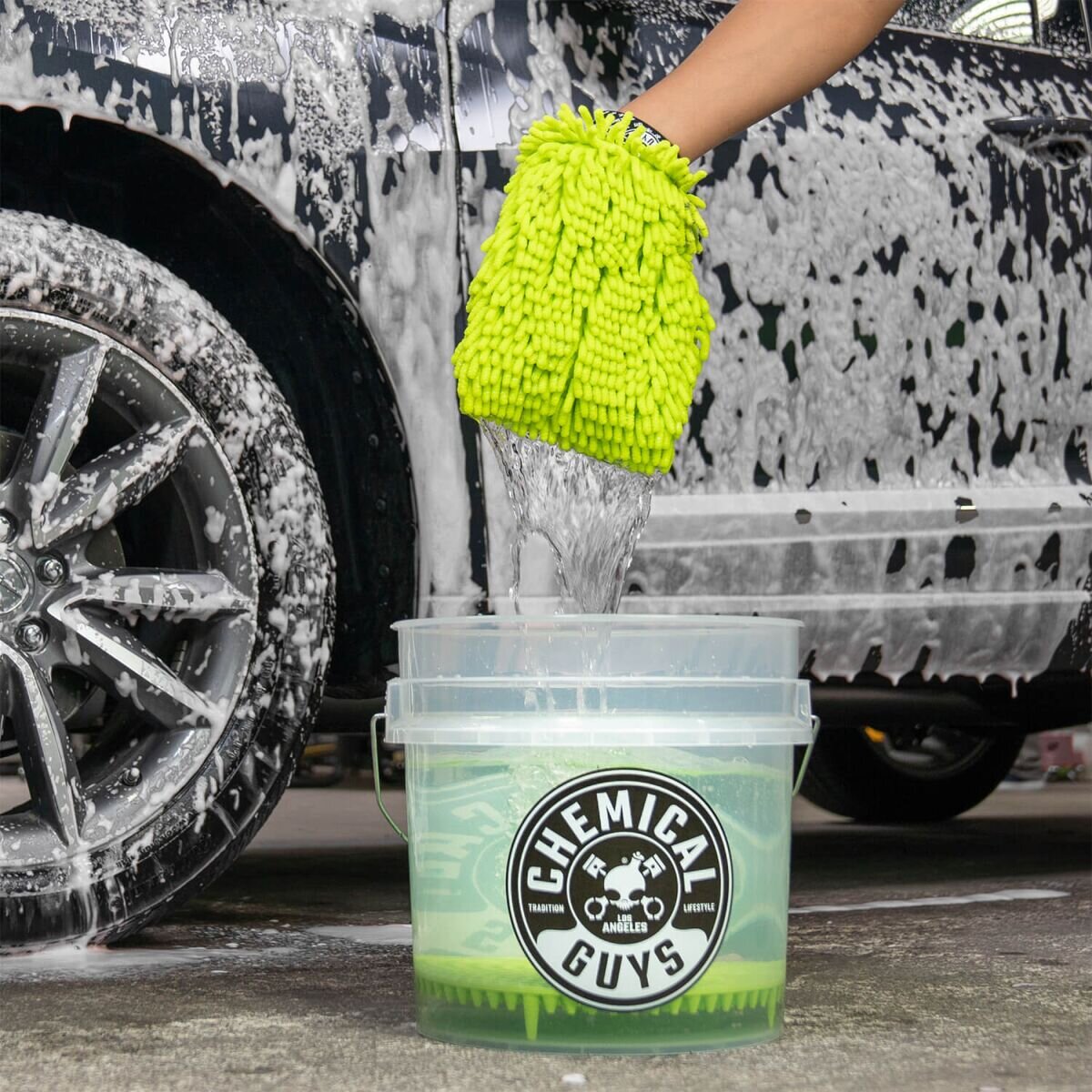 Chemical Guys 4,25-Gallonen-Wascheimer Ultra Clear mit Logo